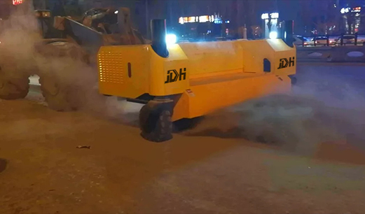 因为有你，这个雪天不在寒冷，除雪保障——开云「中国」Kaiyun·官方网站为您服务(图1)